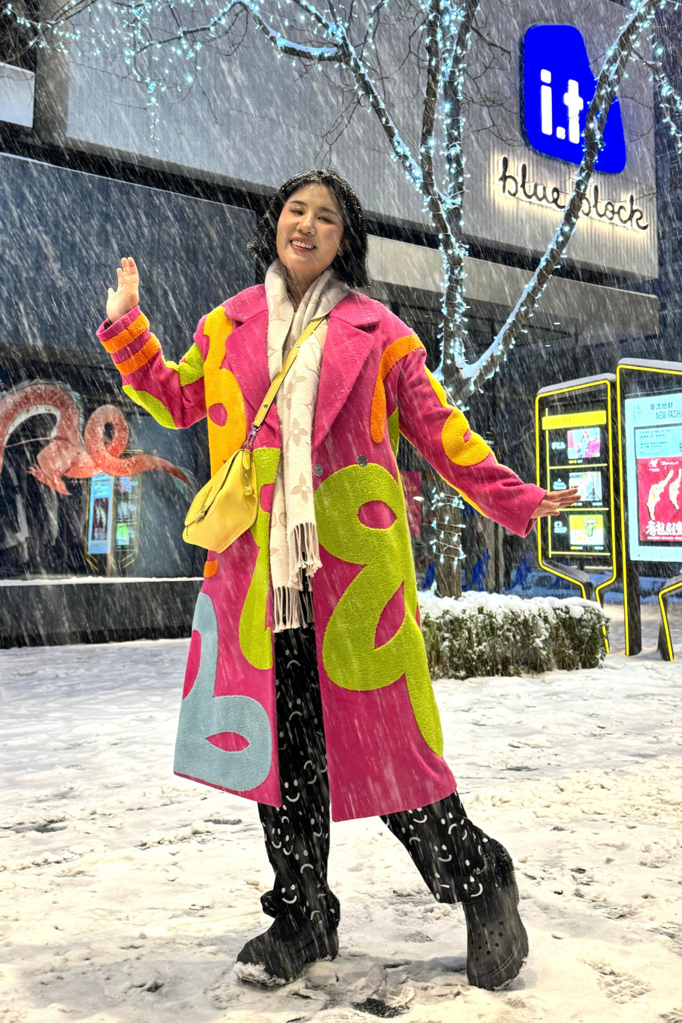 Utopia Coat - Hot Pink