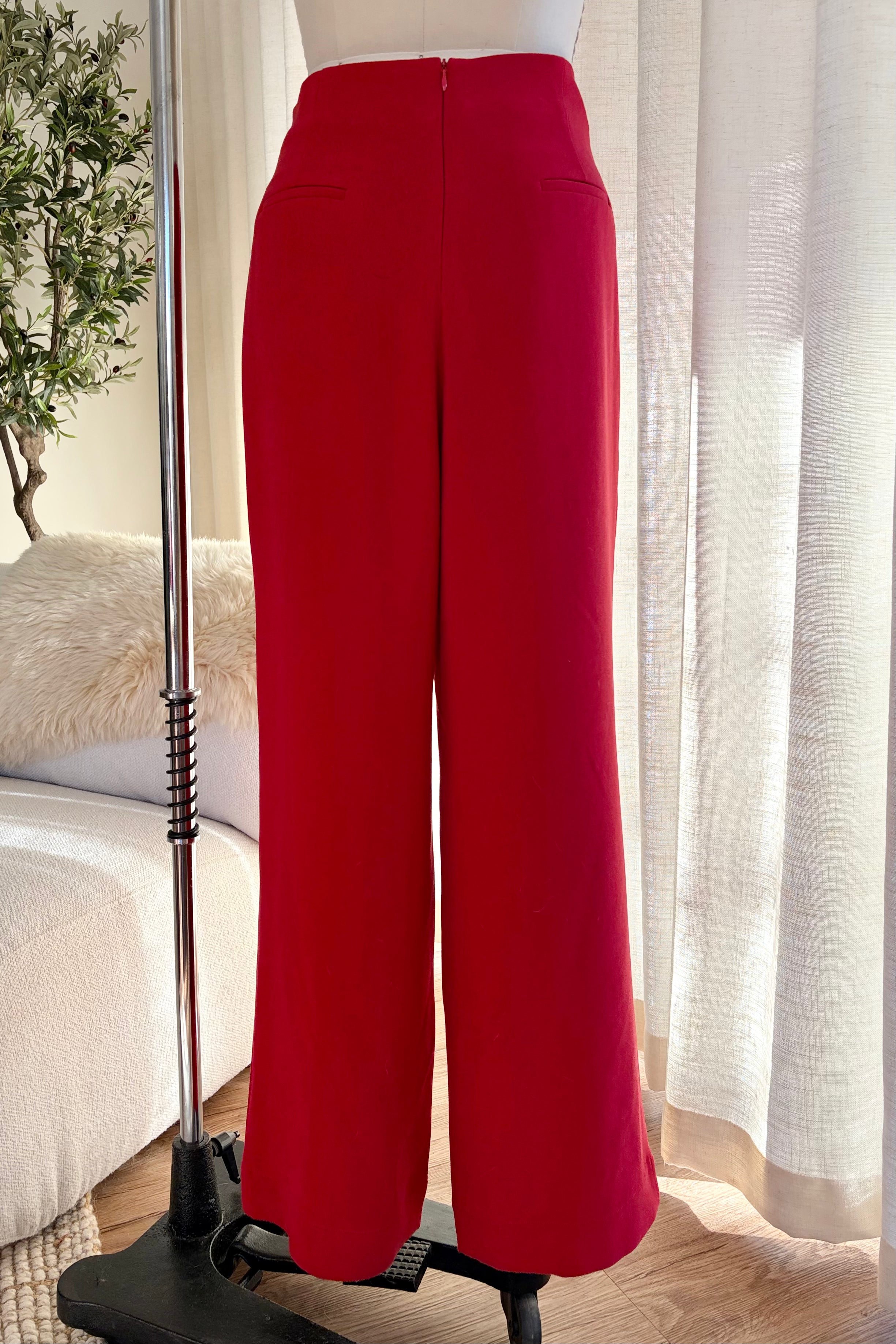 Here Comes Love Pants - Sample AU 12