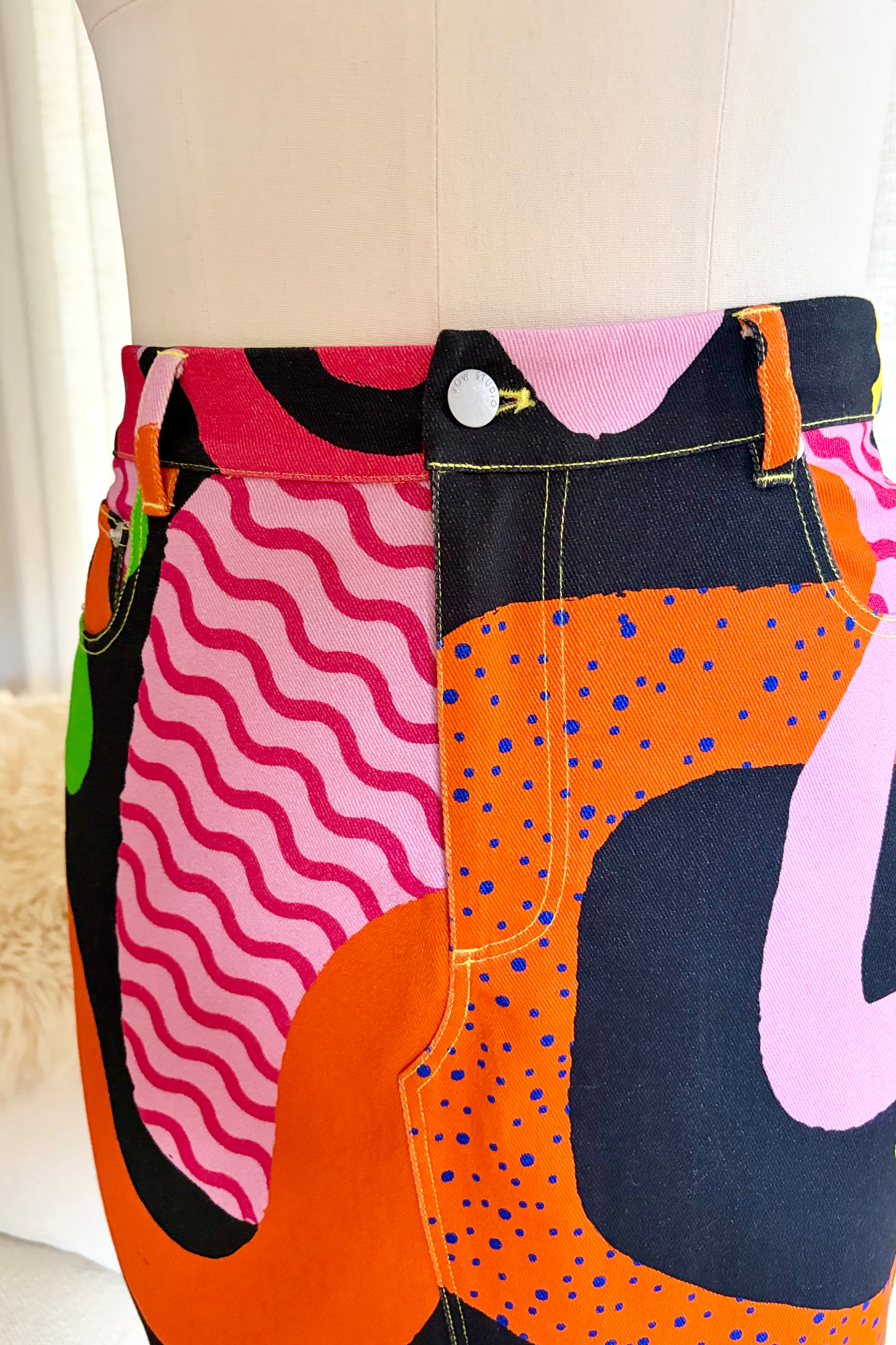 Playground Pencil Skirt - Sample AU 12-14
