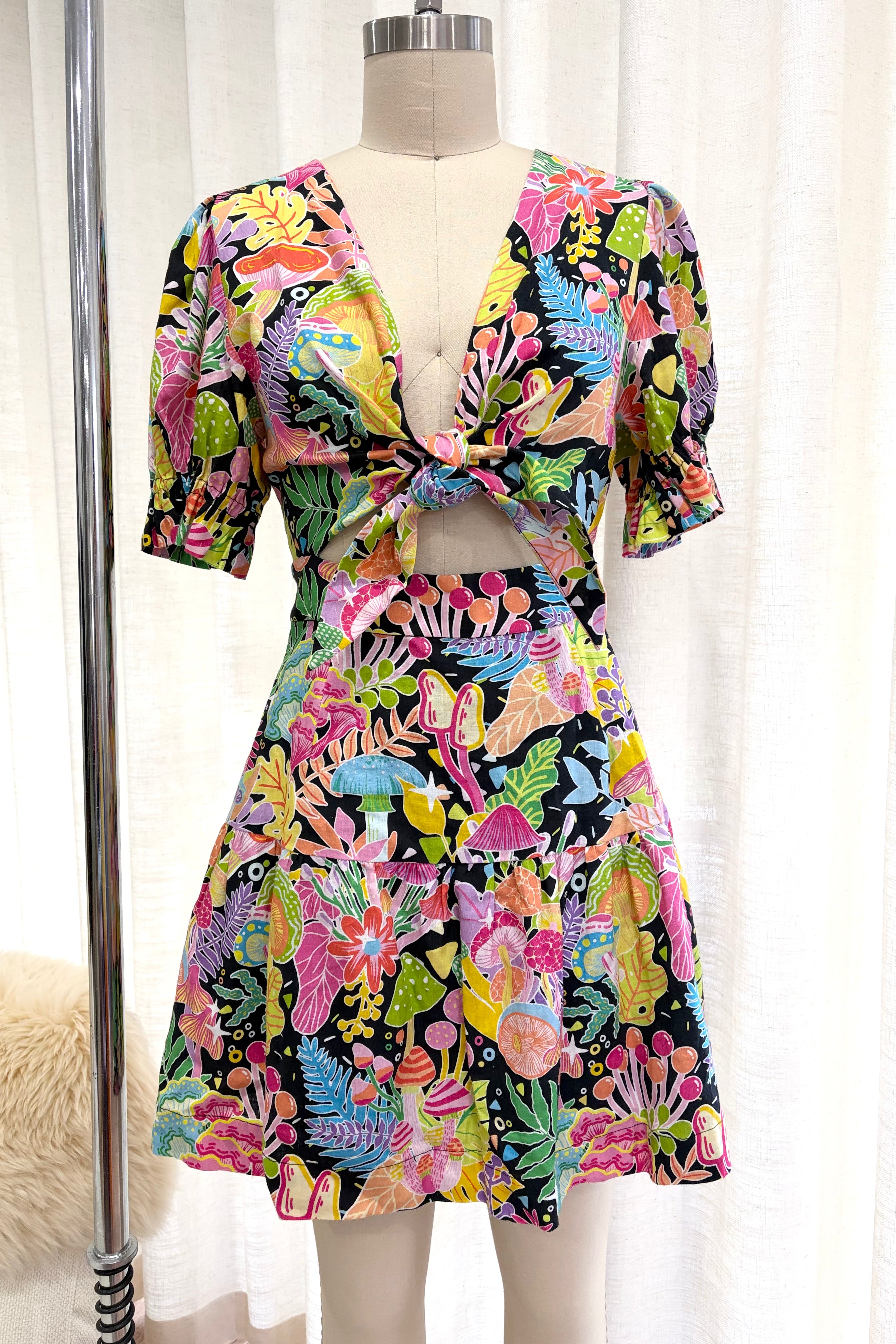 Once Upon a Time Linen Blend Dress - Sample AU 8
